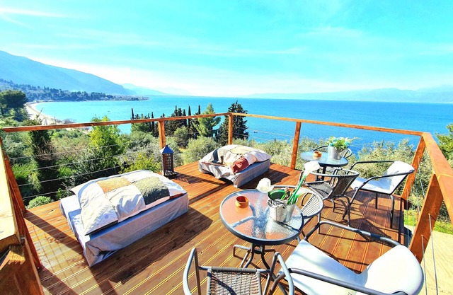 Magical View Studios 2 Asproneri, Kamena Vourla