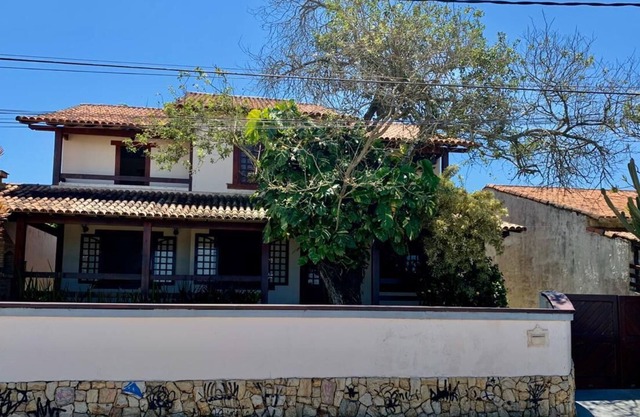 Magnificent house in front of the sea!!!