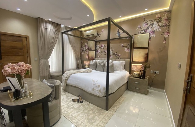 Magnificient & Modern duplex in the heart of Lekki with a pool & foosball table