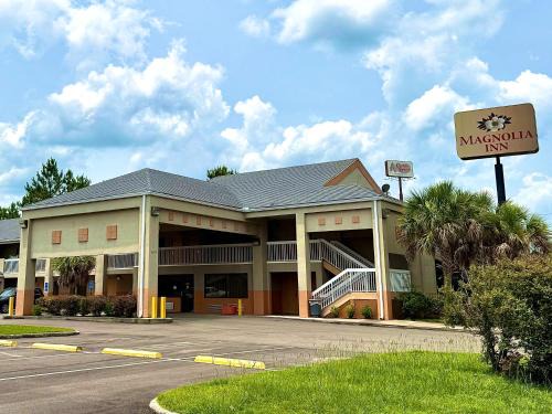 Magnolia Inn Townhouse Hattiesburg MS I-59