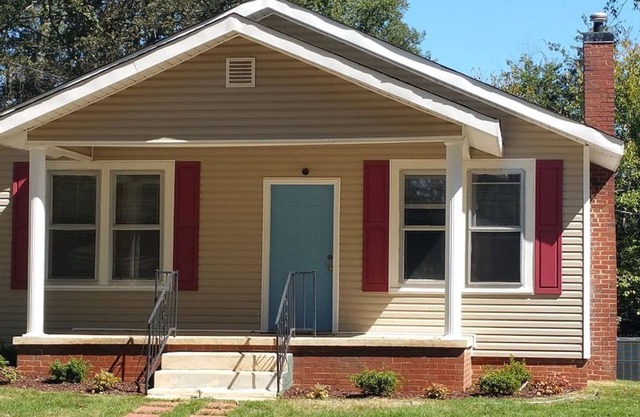 Magnolia Place in historic downtown Florence