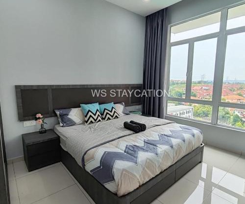 Mahkota Valley Suite Pool View with 2 bedroom and Netflix