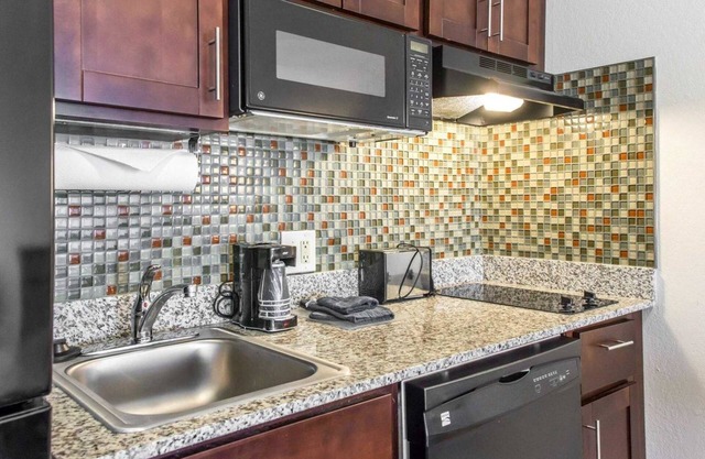 MainStay Suites Pittsburgh Airport