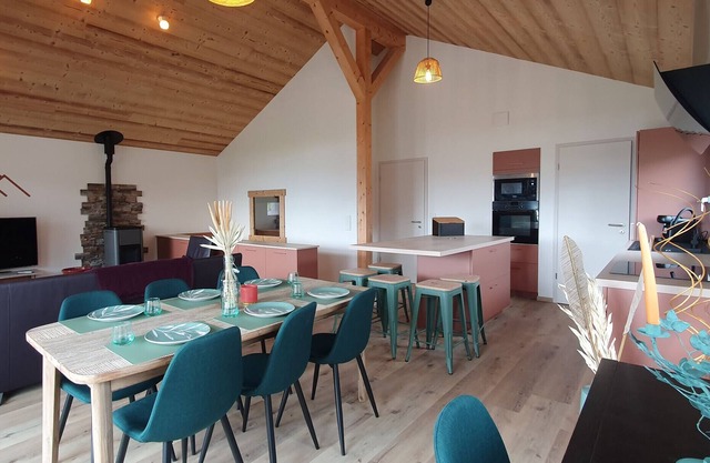 Maison au Bout du lac Chaon 6 Personnes