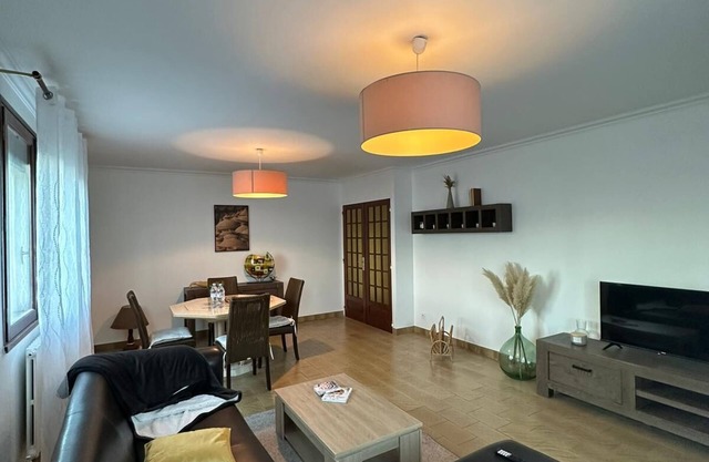 Maison Confort Proche Stations Ski | Free Parking | Garage | 6 pers