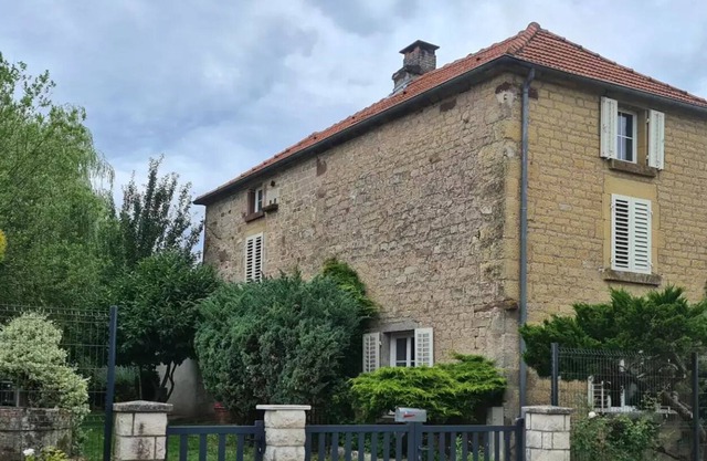 Maison D'hôte Chaleureuse Avec Wi-fi et Jardin Clos