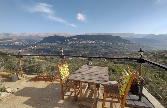Maison de la vallee private guest house great view
