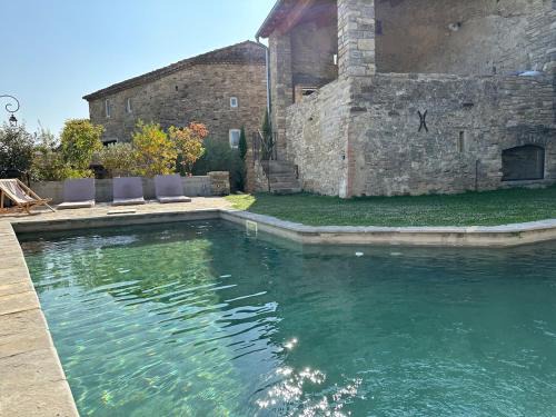 Maison de village avec piscine
