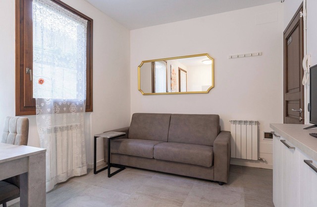 Maison Giulia - Studio Apartment, Sleeps 2