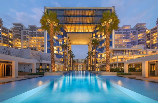 Maison Privee - Elegant Apt with Sea Views at FIVE Palm Jumeirah