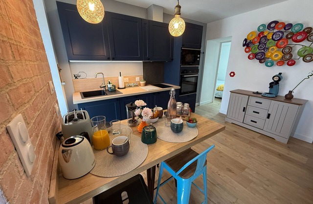 Maison Sorbier - Apartment with garden, terrace and private garage