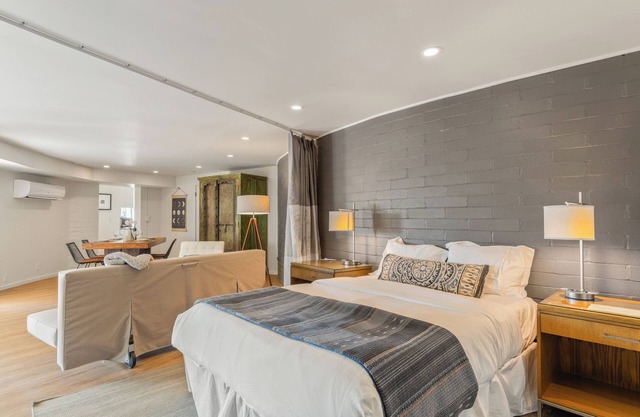 Malibu Hills Studio w/Mountain Views + Near beaches | Cielo Nook by AvantStay