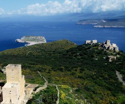 Mani Fort Charabos