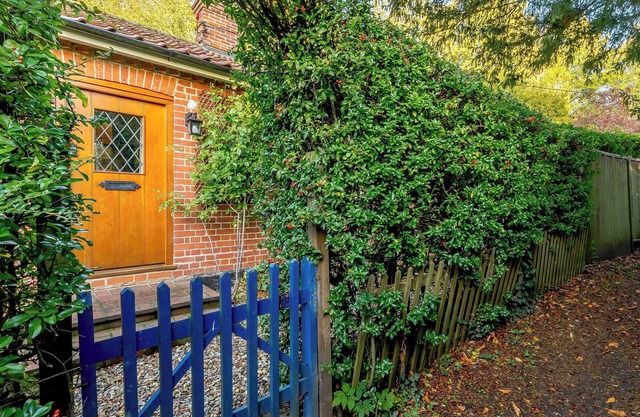 Manor Cottage Bungalow