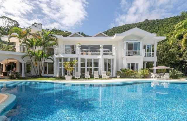 Mansion in Portobello in Mangaratiba - Man005