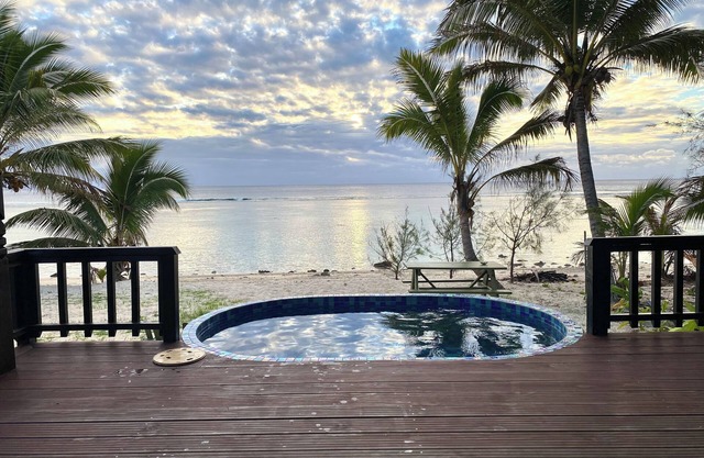 Manta-Ray Beach Unit 1.