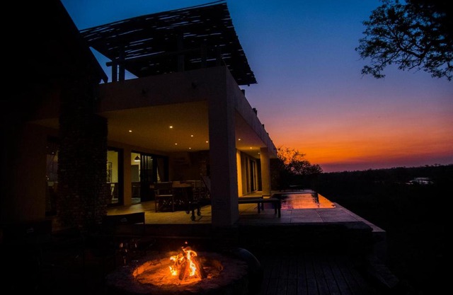 MANZINI RIVER HOUSE - Mjejane Private Game Reserve, Greater Kruger National Park
