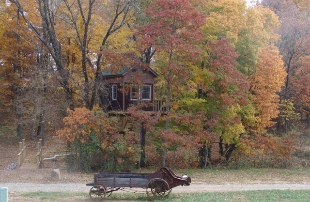 Maple Oak Tree House by Garden of the Gods in the Shawnee National Forest