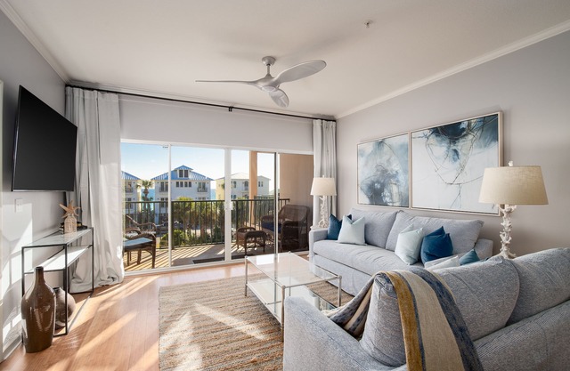 "Marabella" Condo, Golf Cart, Miramar Beach, Pool, Deeded Beach Access