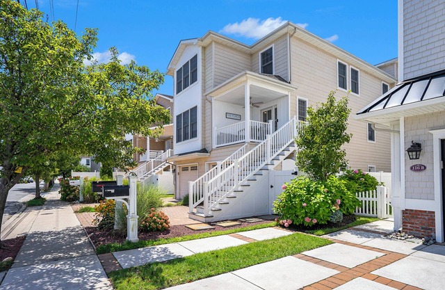 Margate Beauty! Walk to Everything - Beach, Shops, MiniGolf, Restaurants!