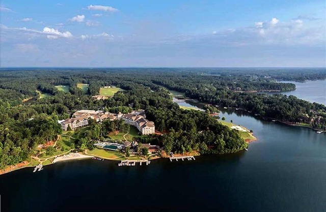Marina Cottage @ Reynolds On Lake Oconee inside & near Ritz Carlton