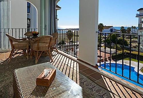 Marina La Duquesa Beach Resort Apa