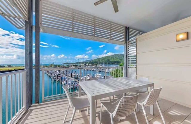 Marina living and Whitsundays lifestyle