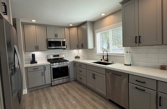 Marina View Waterfront Getaway