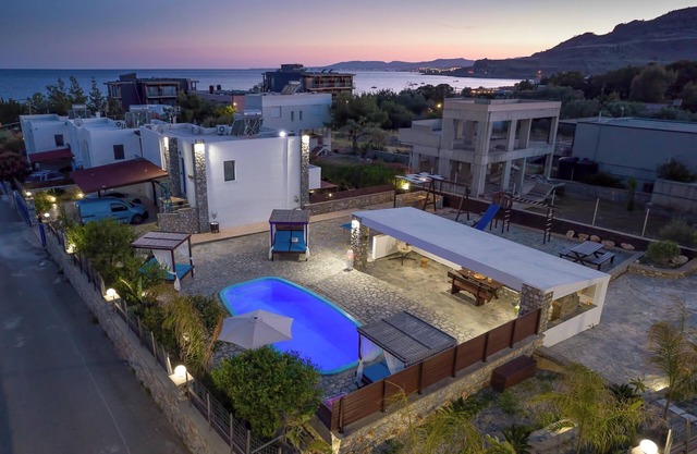 Maripaul Villa 120 meters from the sea