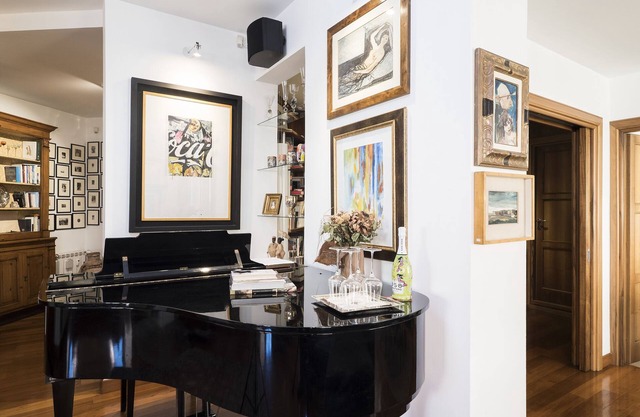 MARISOL'S HOUSE COLOSSEUM