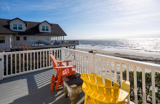 Marshall Blvd 2907 B - Sea Foam at the Blue Horizon