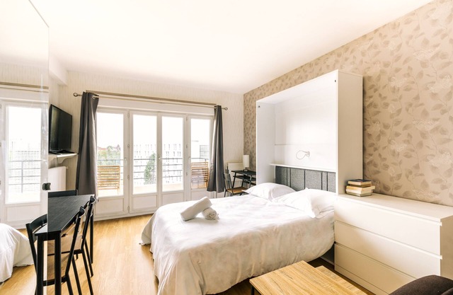 Marvellous Studio in Paris-14