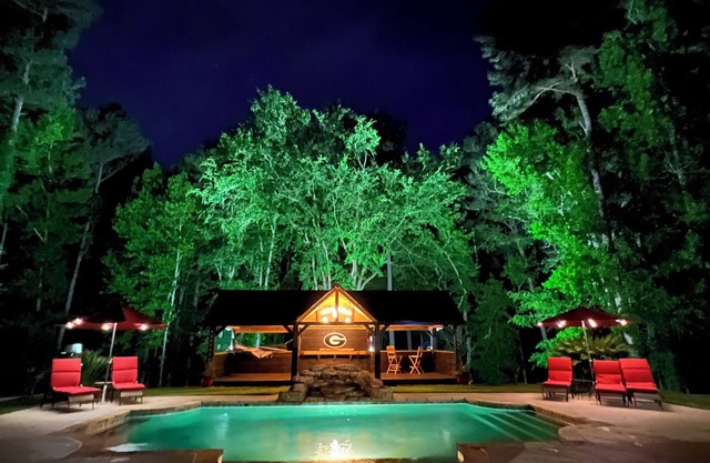 Masters rental 5-bedroom farmhouse with WiFi, AC in serene North Augusta