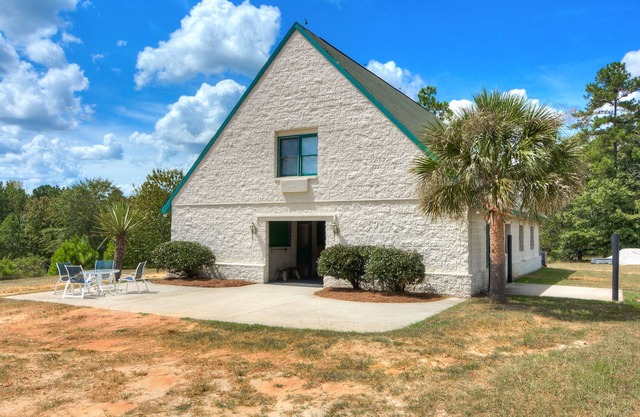 MASTERS WEEK Aiken Apartment on Quiet Horse Farm