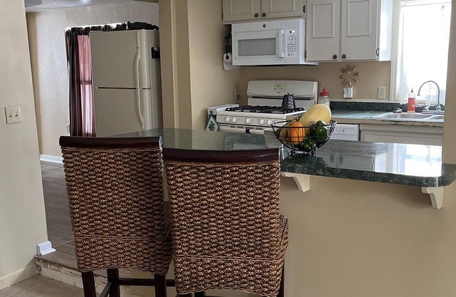 Maui and Me Twin Bed