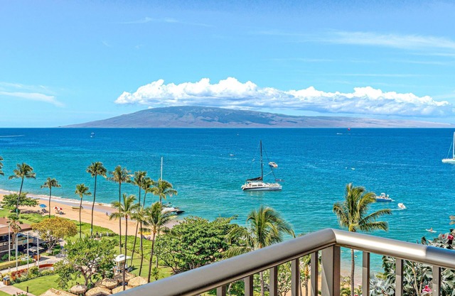 Maui Resort Rentals: The Whaler 1061 - Upgraded 10th Floor Studio w/Stunning Pacific Ocean and Mountain Views!