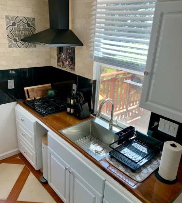 Mays Luxury Farmstay Sunset Cabin