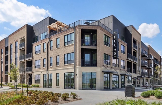 McCordSquare 1BD 12 - One Bedroom Apartment, Sleeps 2