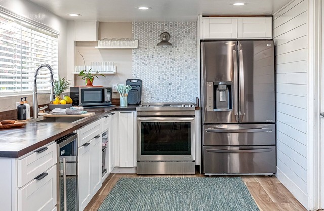 Mea Kanu Paradise, Beach Access, A/C, Sleeps 6