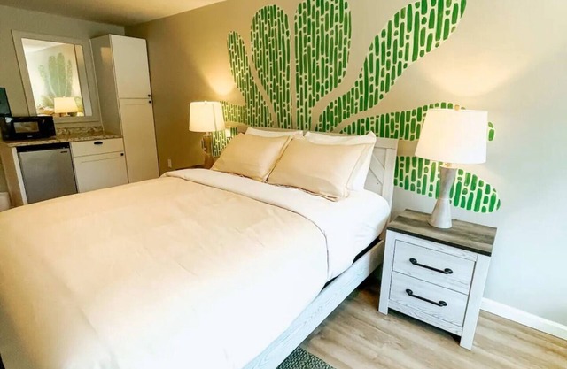 Meadow Room at The Trailblazer Unit 1