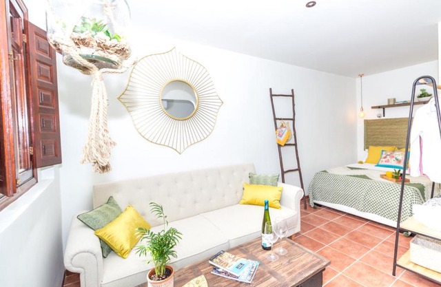 Mediterrani Studio - The Old Town