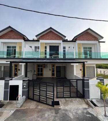Meera Homestay