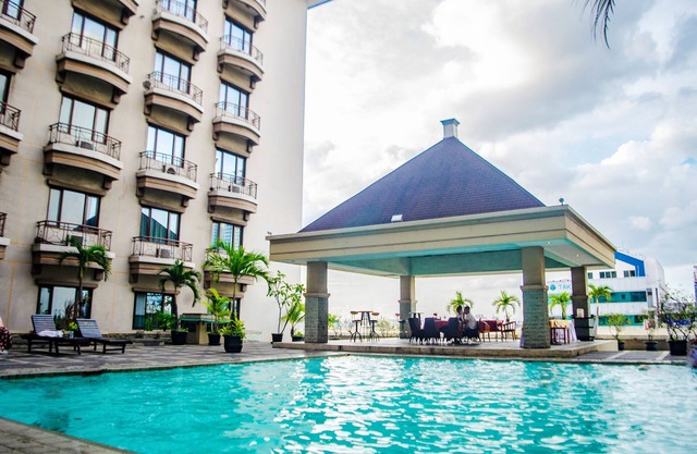 Mega Anggrek Hotel & Convention