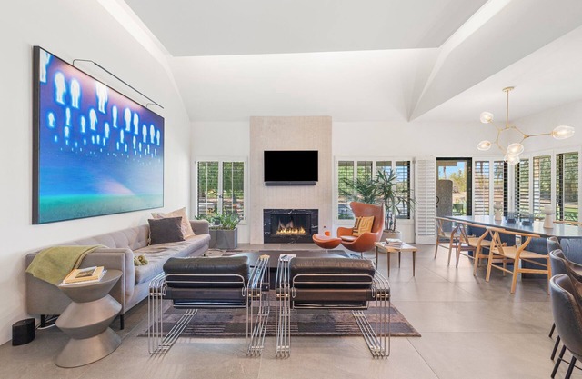 Mesquite Retreat- Modern 2 Bedroom Condo