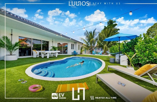 Miami 5BR Resort: Heated Pool & Mini Gol