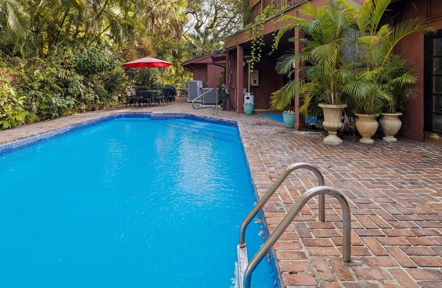 Miami Paradise with Pool Near Haulover Beach and Aventura Mall.