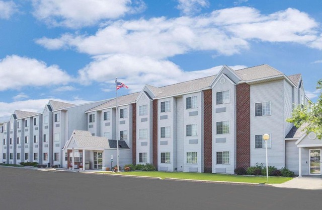 Microtel Inn & Suites by Wyndham Fond Du Lac