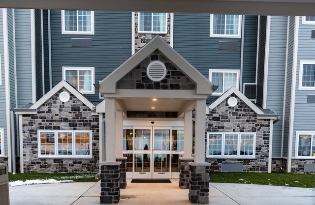 Microtel Inn & Suites by Wyndham Carlisle