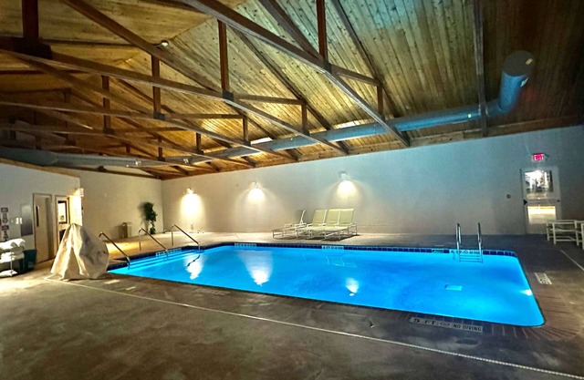 Microtel Inn & Suites by Wyndham Quincy Downtown/River Area