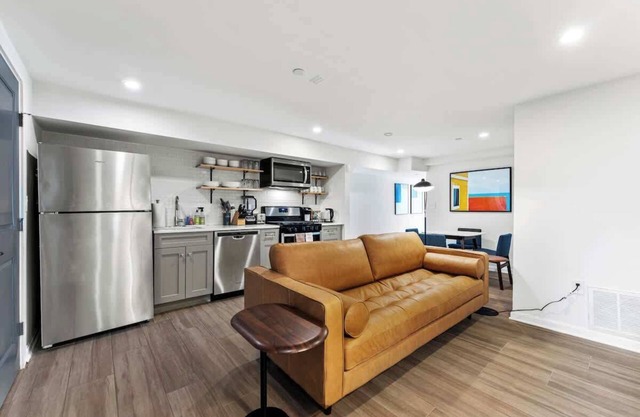 Mid-Century DC Condo | Central Bloomingdale